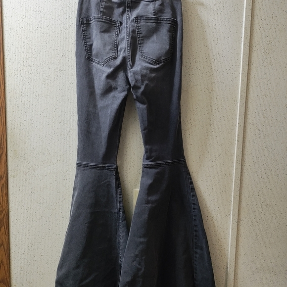 Free People Flare Pants Bell Bottom Jeans Dusty Black Size 24 Clean - Picture 6 of 9